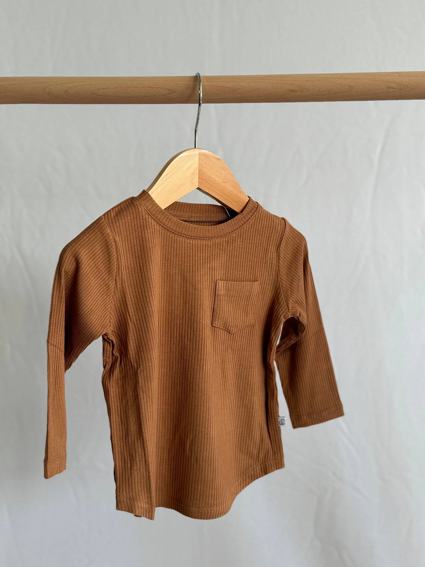 Ribbed Chocolate Pocket Long Sleeve