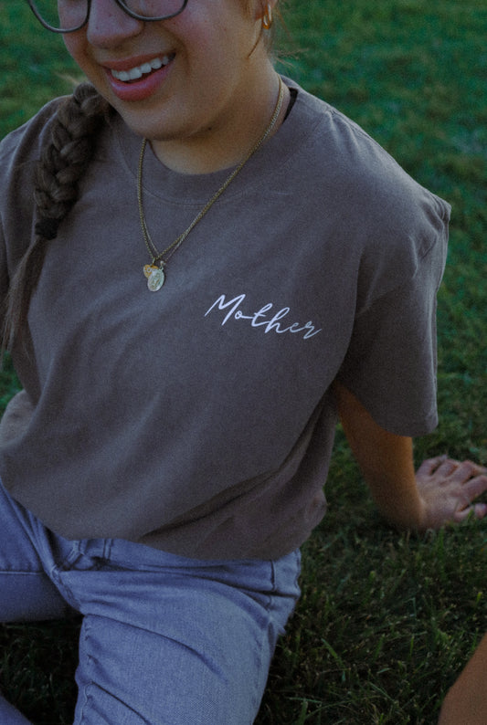 “No rest for the mothers” t-shirt