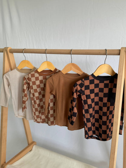 Ribbed Chocolate Pocket Long Sleeve